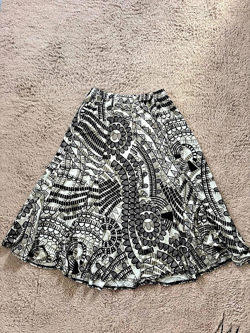Chico's Geometric A-Line Skirt in Black & White